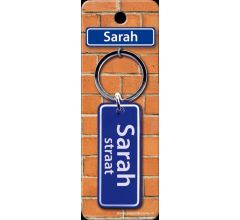 Paper Dreams Sleutelhanger Straatnaam Sarah 9 Cm Staal Blauw