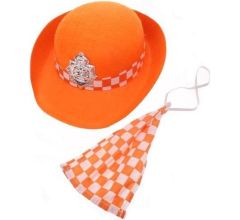 Engelse Oranje politiepet &amp; das EK/WK voetbal - Koningsdag