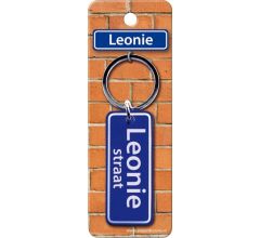 Paper Dreams Sleutelhanger Straatnaam Leonie 9 Cm Staal Blauw
